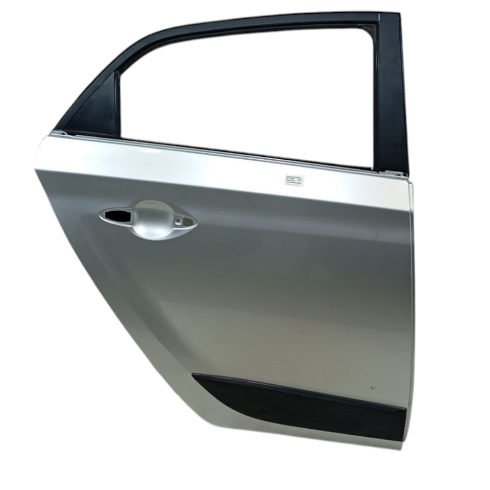 Porta Traseira D. Hyundai Hb20x Premium 1.6 18  77004r1200 Traseira Direito Prata 8