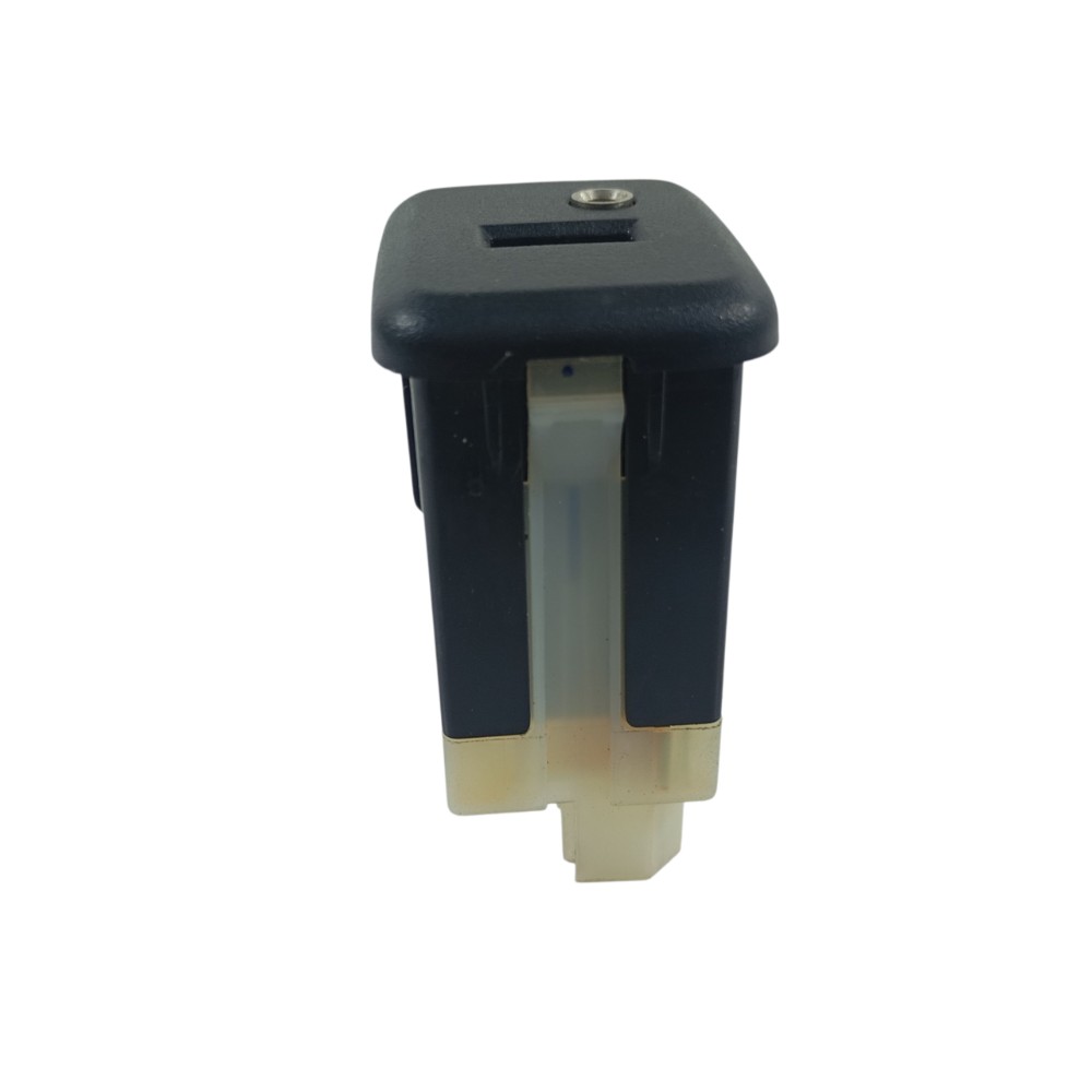 Conector Usb Gm Tracker Lt 1.4 2018 13591084 5