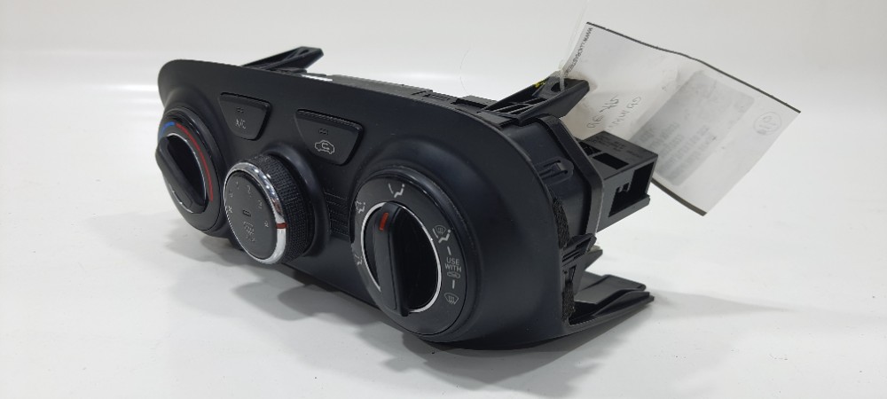 Comando Ar Condicionado Hb20 Sense 1.0 2023 97250r1020 5