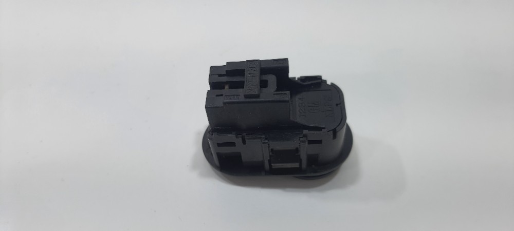 Botão Retrovisor Gm Onix Activ 1.4 2018 94744635 3
