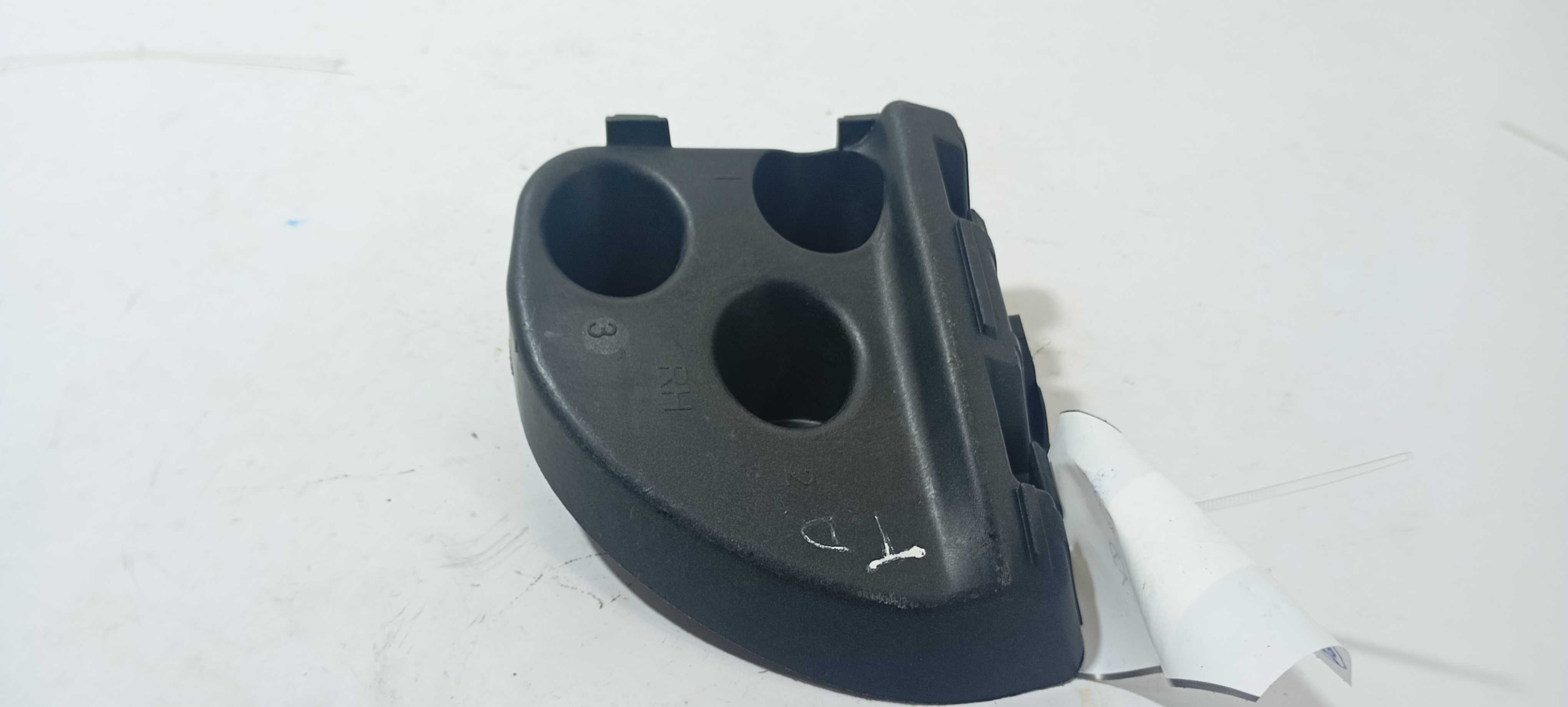 Guia Parachoque Traseiro Direito Tracker Lt 2024 26362123 1