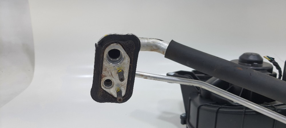 Caixa Evaporadora Traseira Kia Sorento 2.4 2012 E308830330 Preto 6