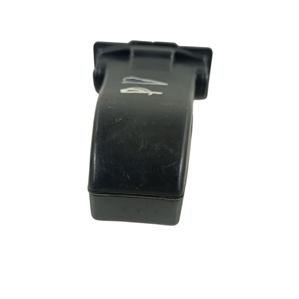 Limitador dianteiro direito Peugeot 208 ano 2024 9823210680 4