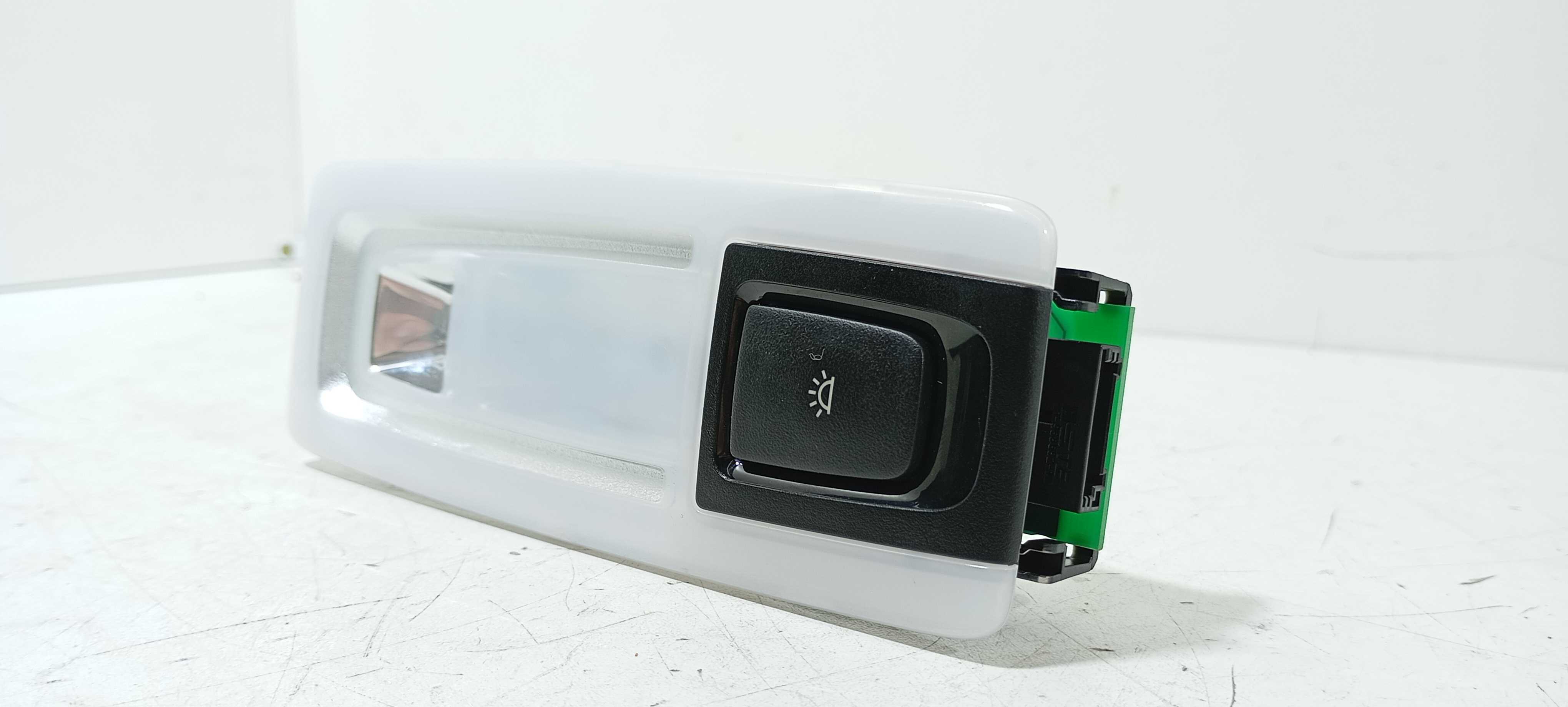 Luz Teto Traseiro Esquerdo Bmw 225i 2.0 2015 V2290 3