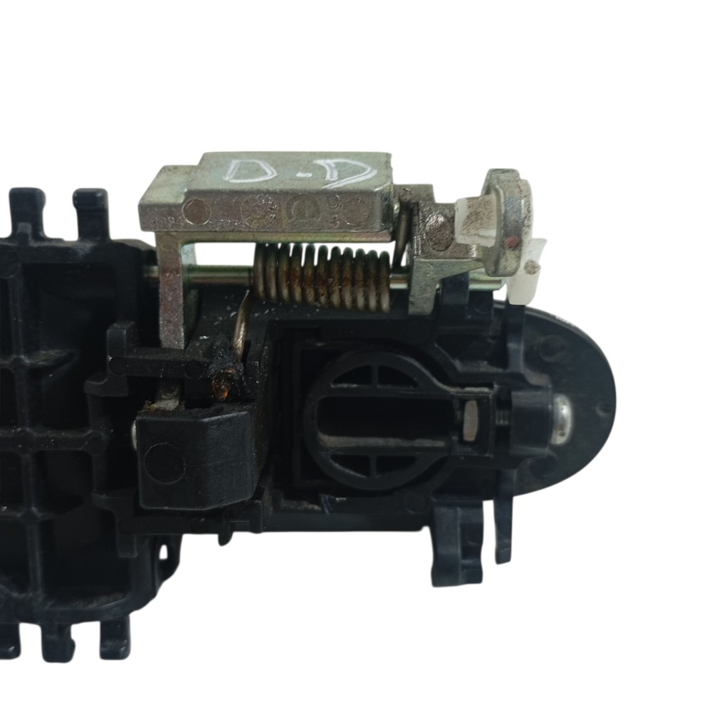 Maçaneta Porta Dianteira Direita Argo Drive 1.0 2023 Preto Dianteira 4