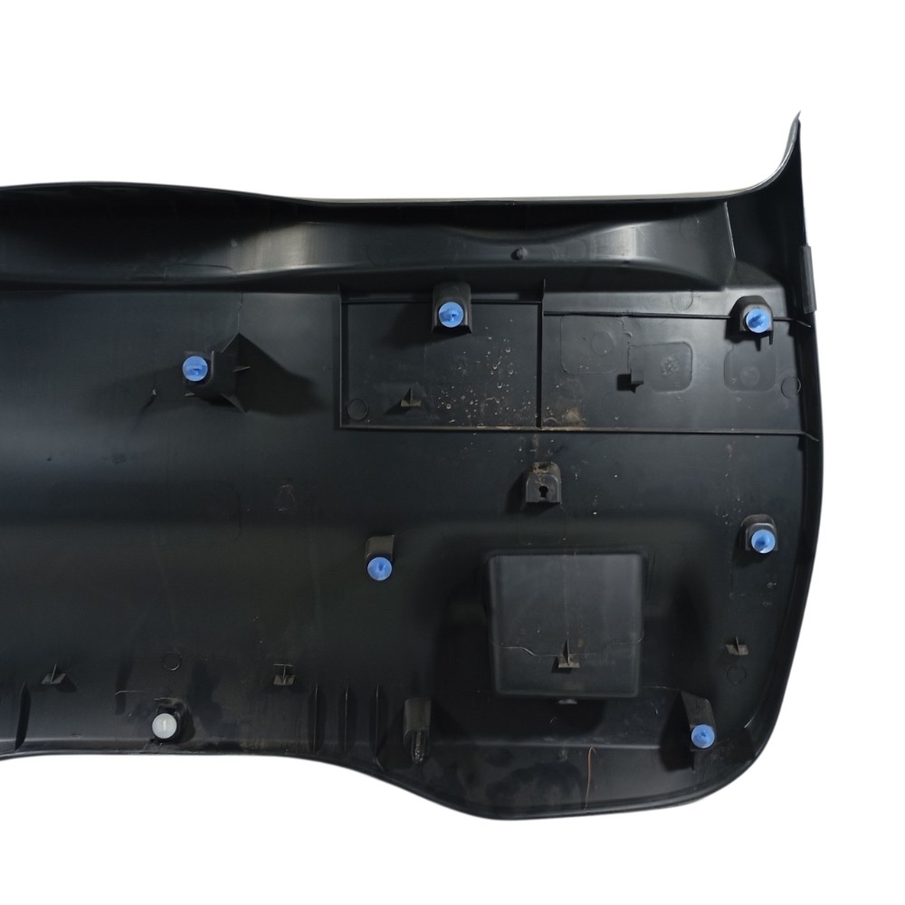 Acabamento tampa traseira citroen Aircross 2018 9688399077 6