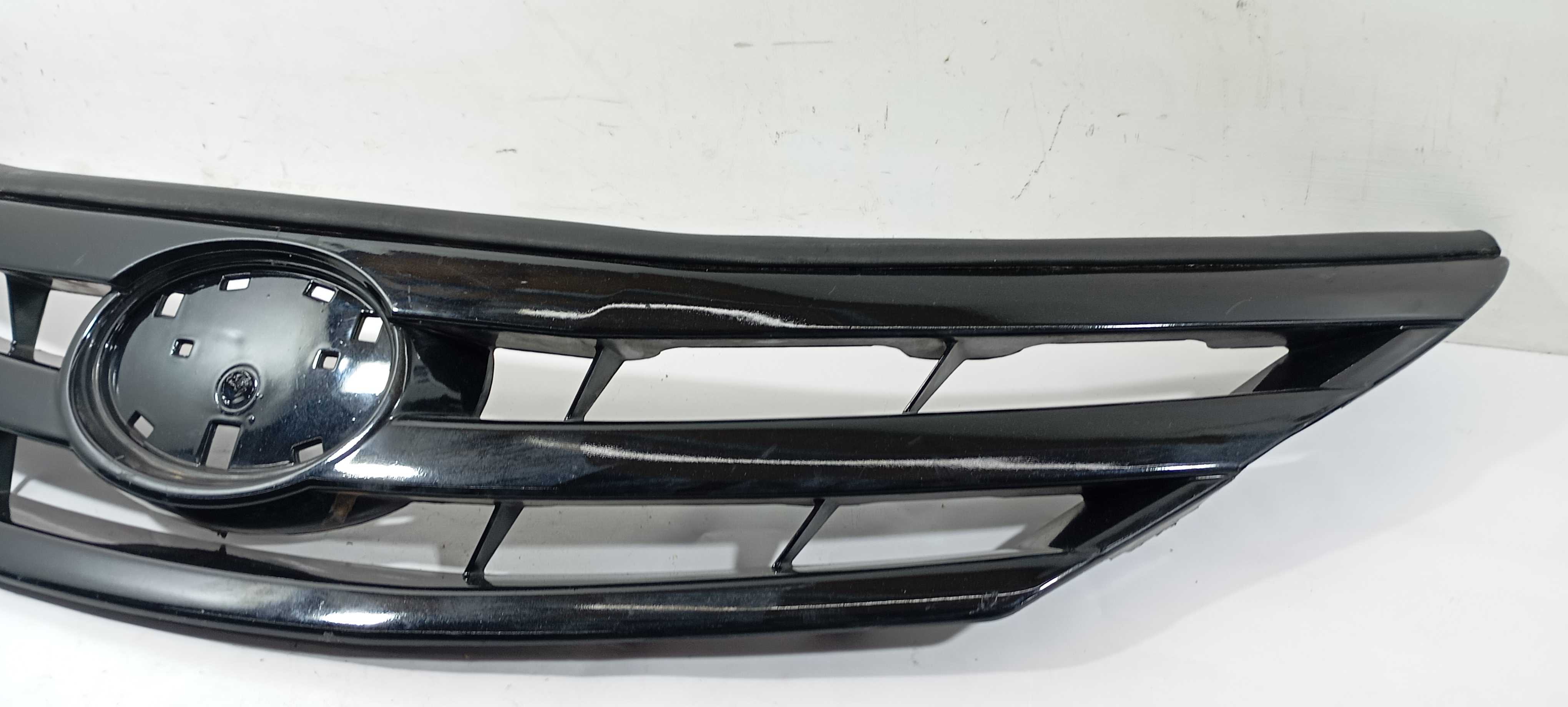 Grade Parachoque Toyota Etios 1.5 2014 36838 Preto 1 2
