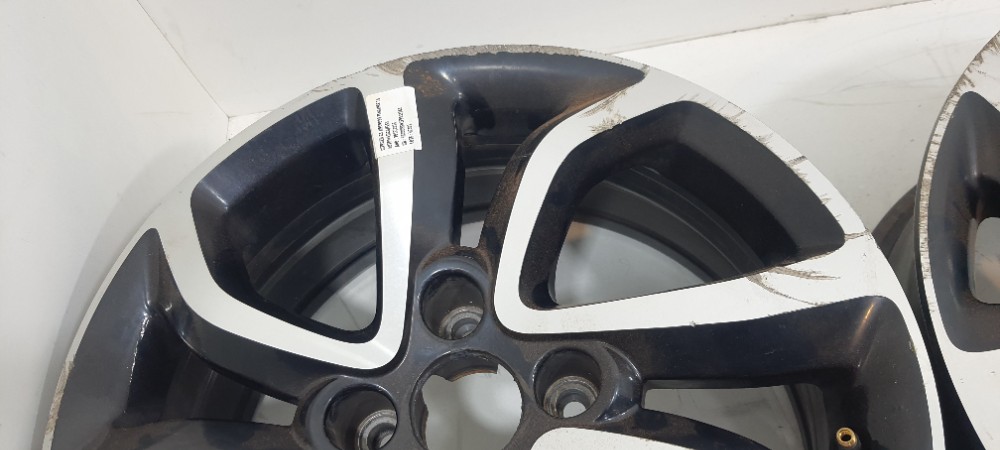 Jogos Roda Aro 16 C3 Aircross 1.6 2015 Reg0003889 Preto/prata 4