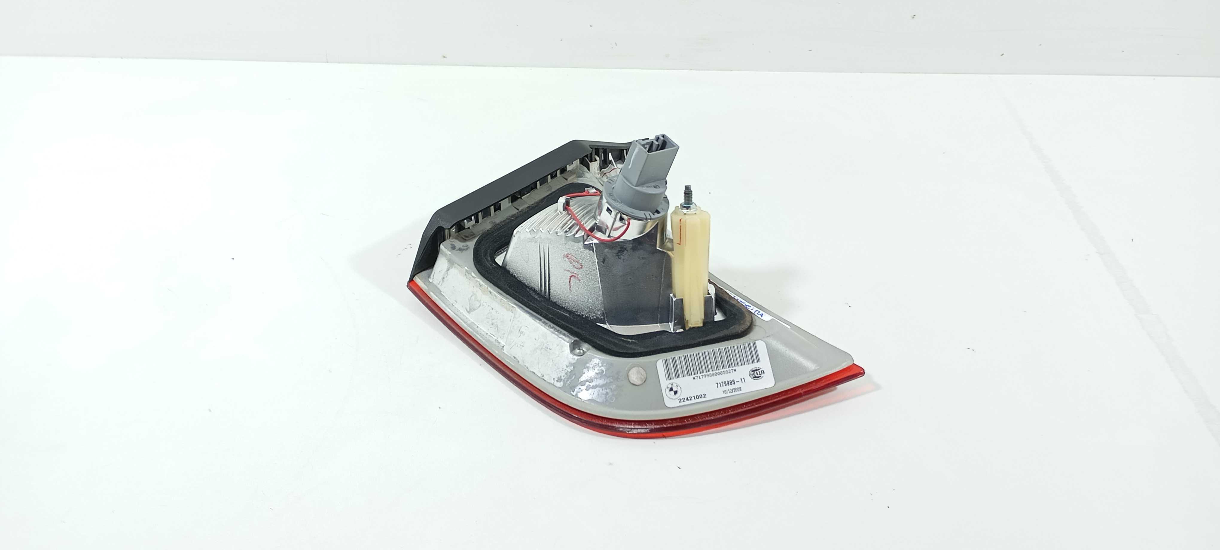 Lanterna Tampa Lado Esquerdo Bmw X6 Xdrive 2010 4.4 V2276 Esquerdo/motorista 5
