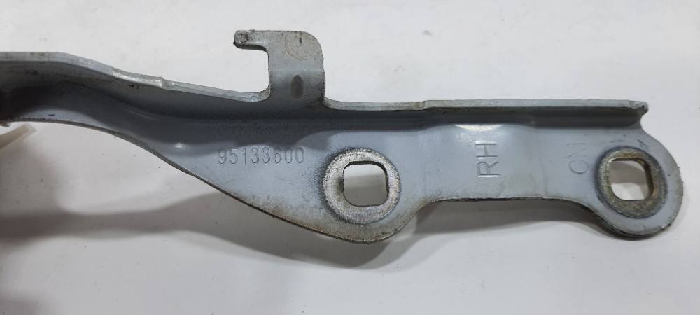 Braço Capô Direito Chevrolet Cruze Sedan 2014 95133600 5