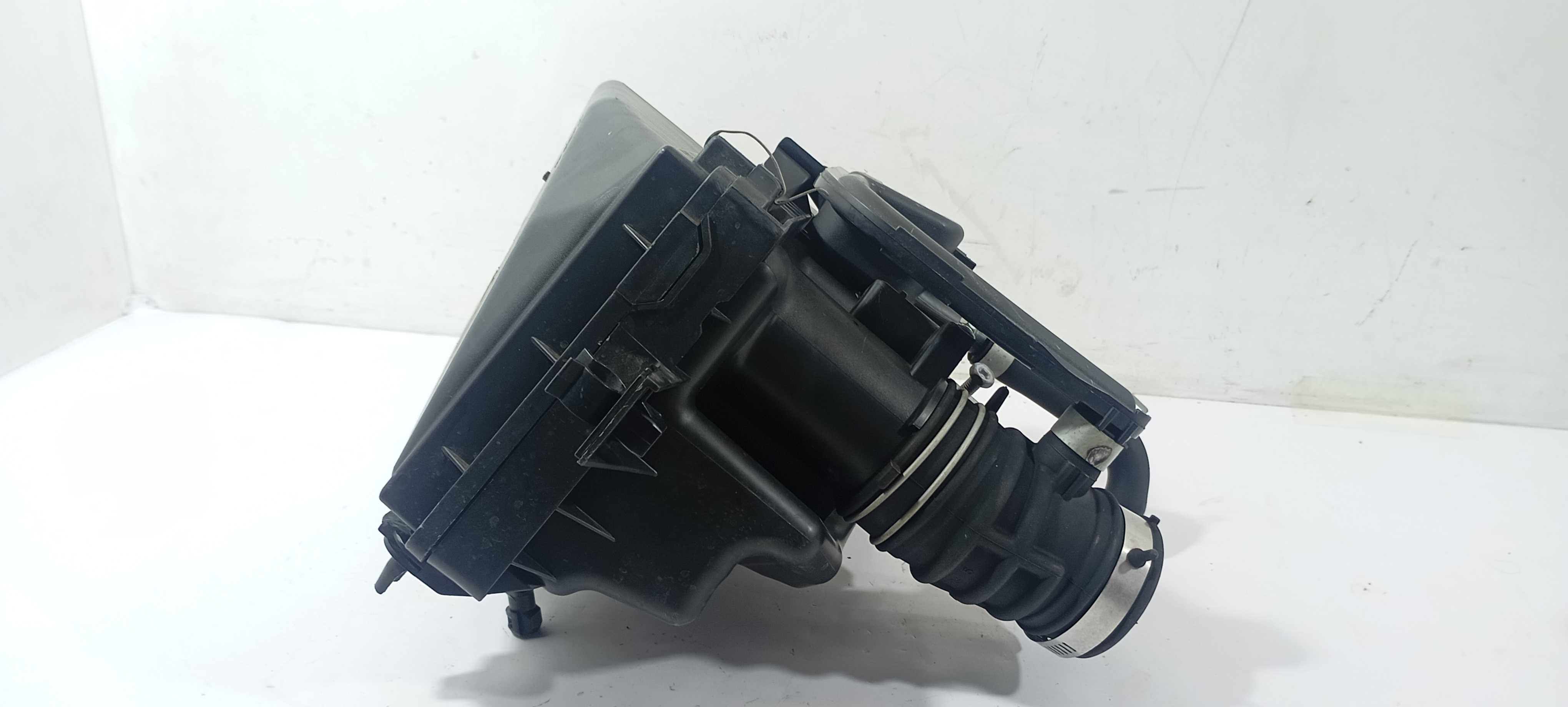 Caixa Filtro Ar Nissan March 1.0 2019 1hc4ab Detalhe 3