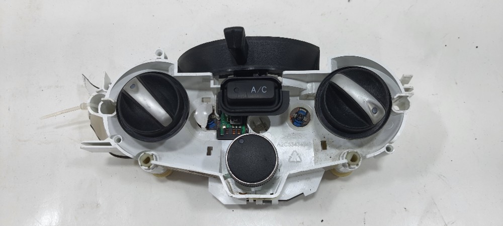 Comando Ar Condicionado Toyota Etios Sedan 1.5 2014 5632363 3
