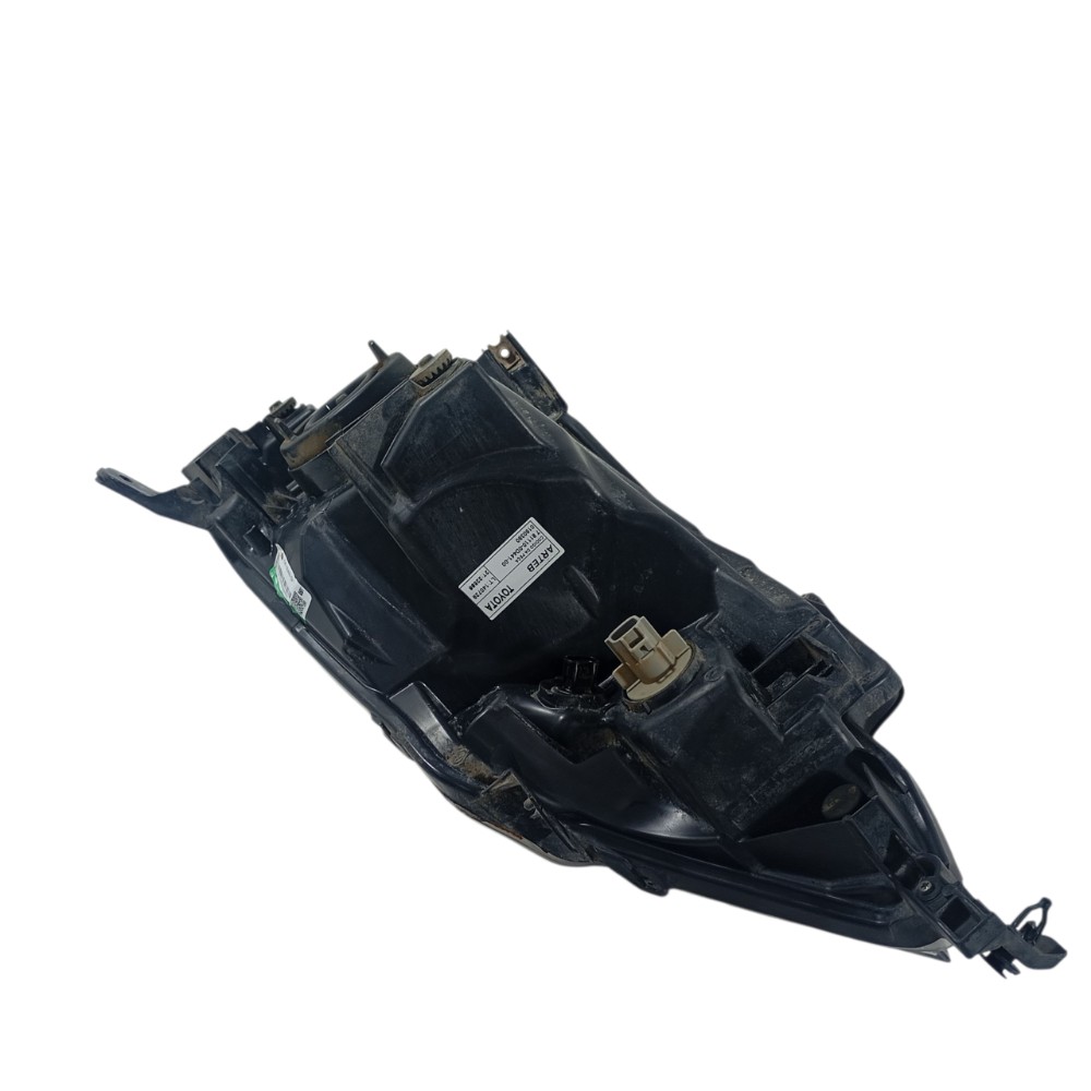 Farol Direito Toyota Etios Sedan 2014 7811100d44100 Direito/passageiro 7