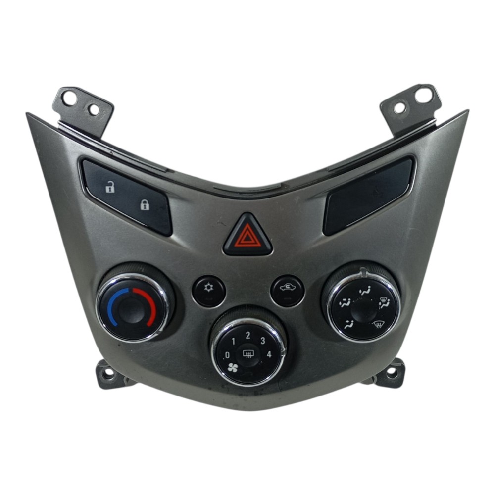 Comando ar condicionado chevrolet sonic 2014 2