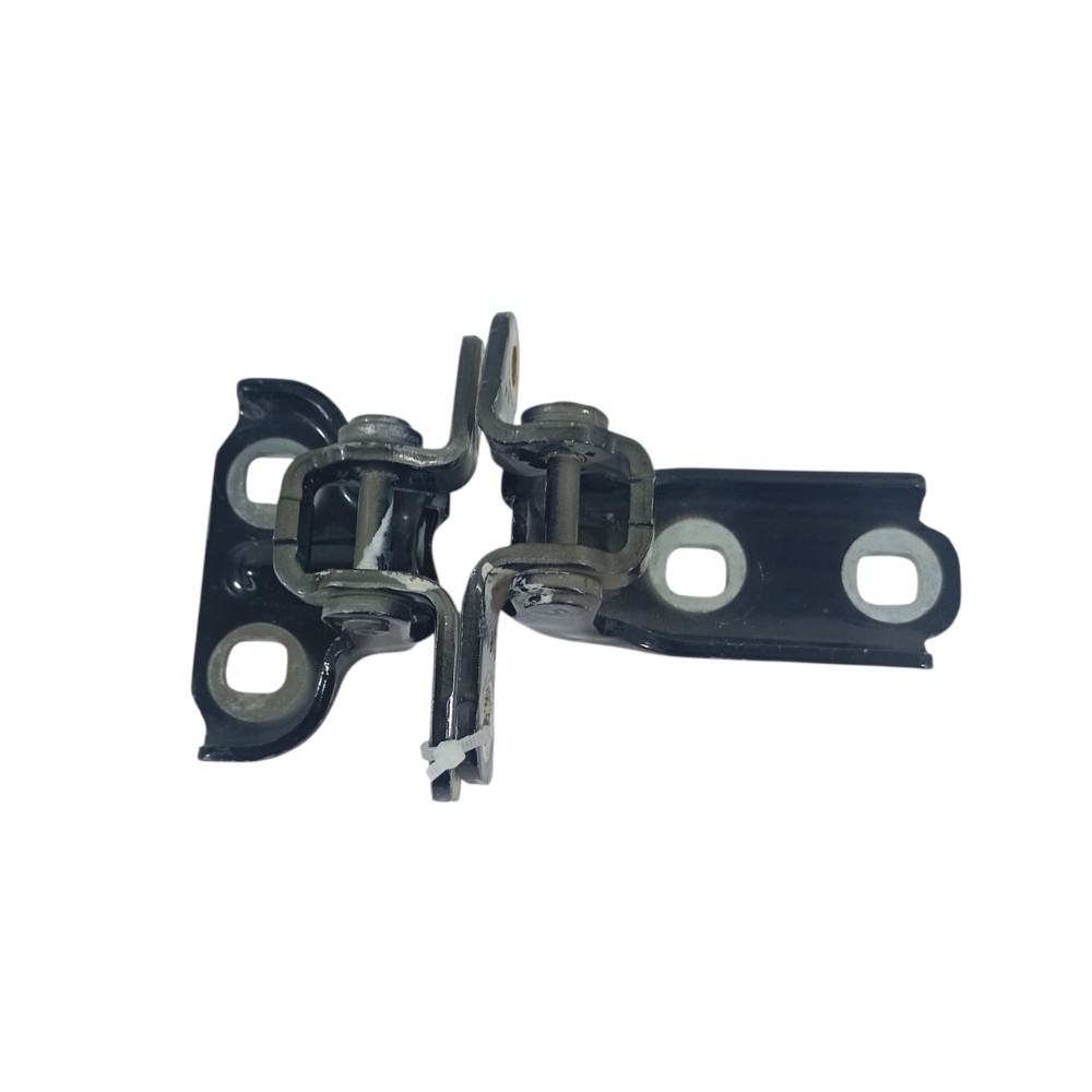 Dobradiça Porta Traseira Esquerda Gm Tracker 2018 P17299 1