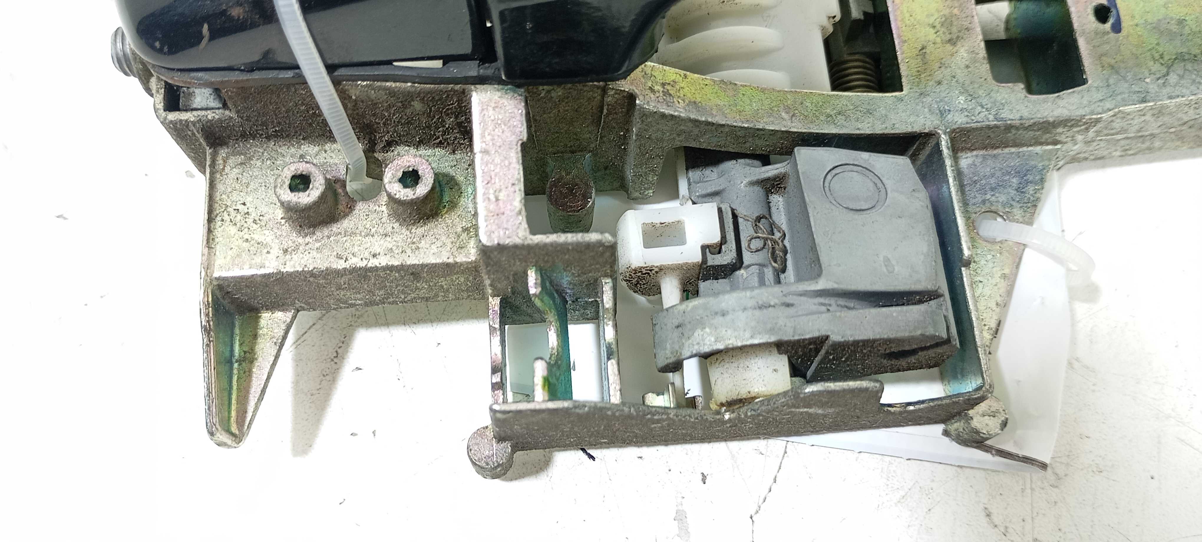 Maçaneta Externa Dianteira E. Citroen C4 2.0 2014 Flex V2291 Preto Dianteira 8