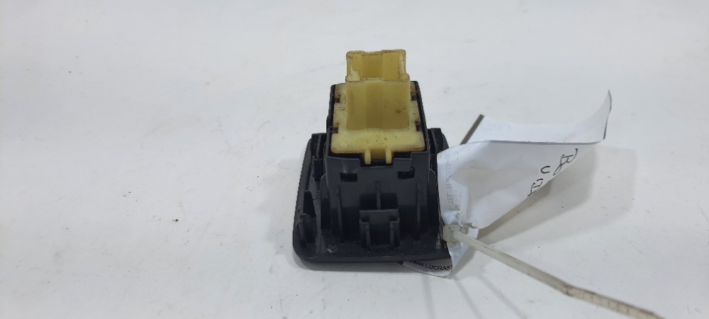 Botão Vidro Dianteiro Direito Renault Logan 2020 80960974br 2