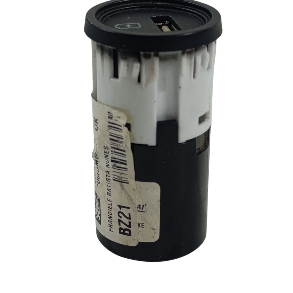 Conector carga USB hb20 vision 1.0 2021 84675R11004X 4