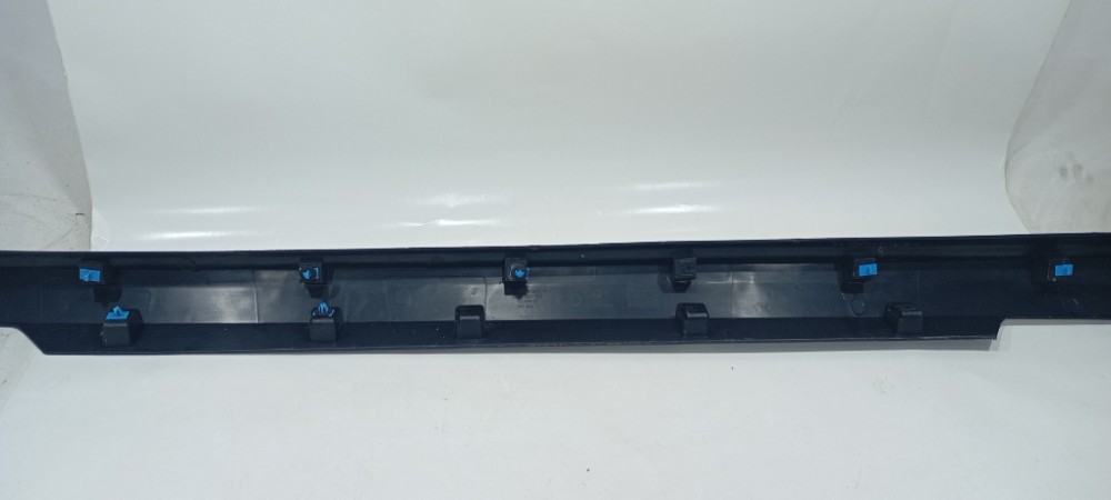 Spoiler Lateral Direito Gm Tracker Lt 2024 26227795 Preto 11