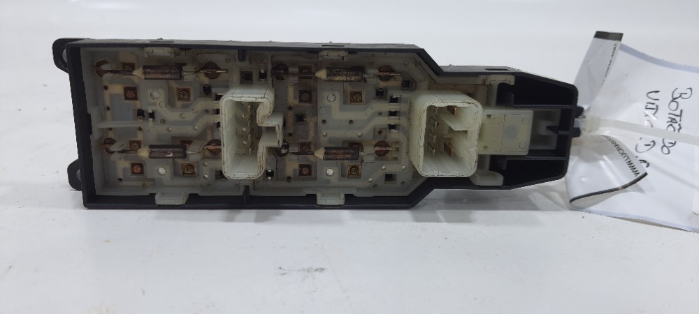 Botão Vidro Dianteiro Esquerdo Toyota Etios Sedan 2014 19303 5