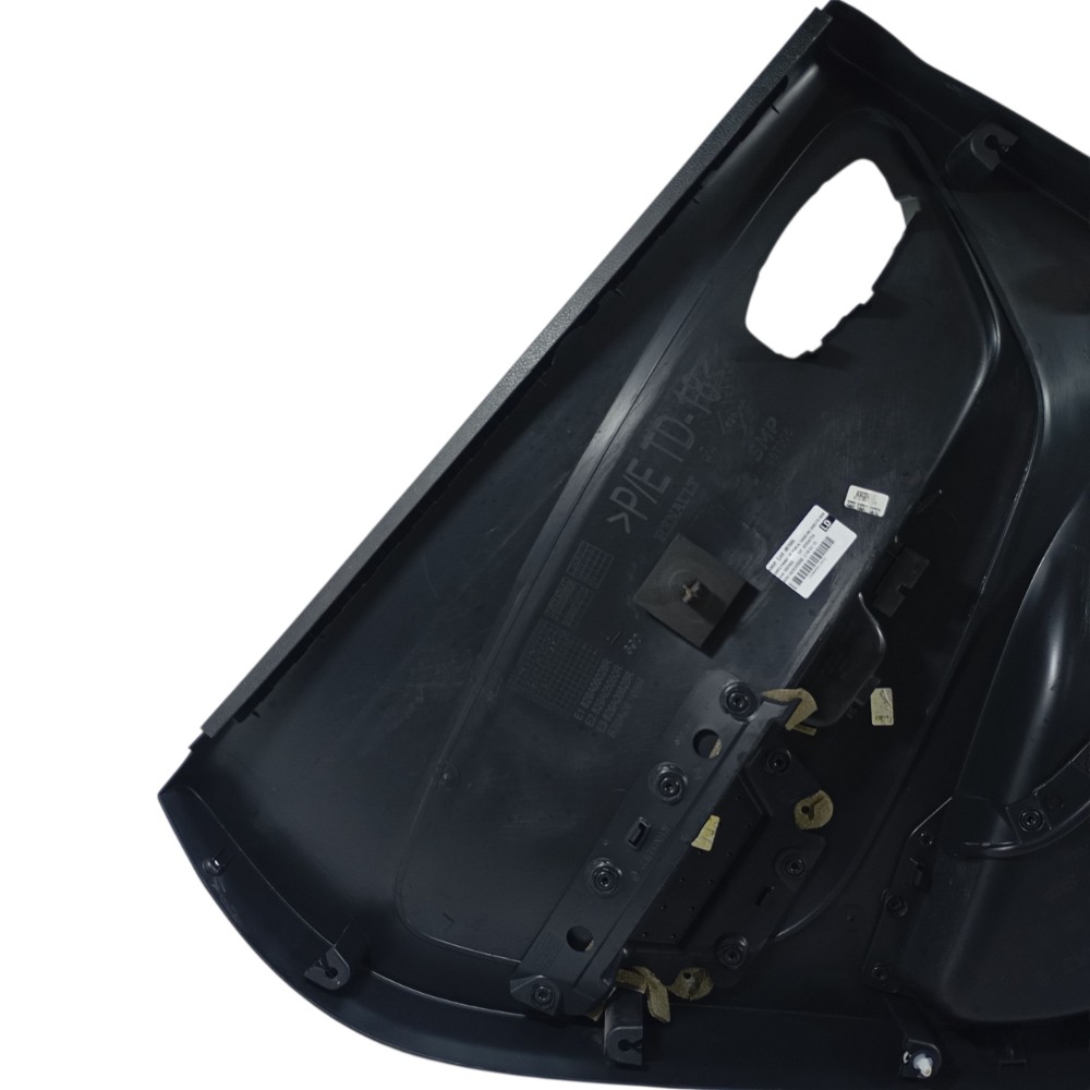 Forro porta Captur 2.0 2021 Traseiro direito 829A06028R 6