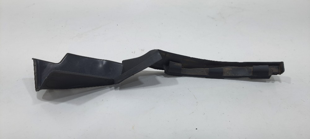 Acabamento Churrasqueira Lado Direito Kicks 2019 668945rb0b Preto 2