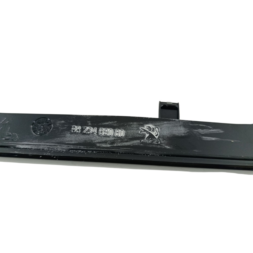 Moldura painel Peugeot 208 ano 2024 9823462080 4