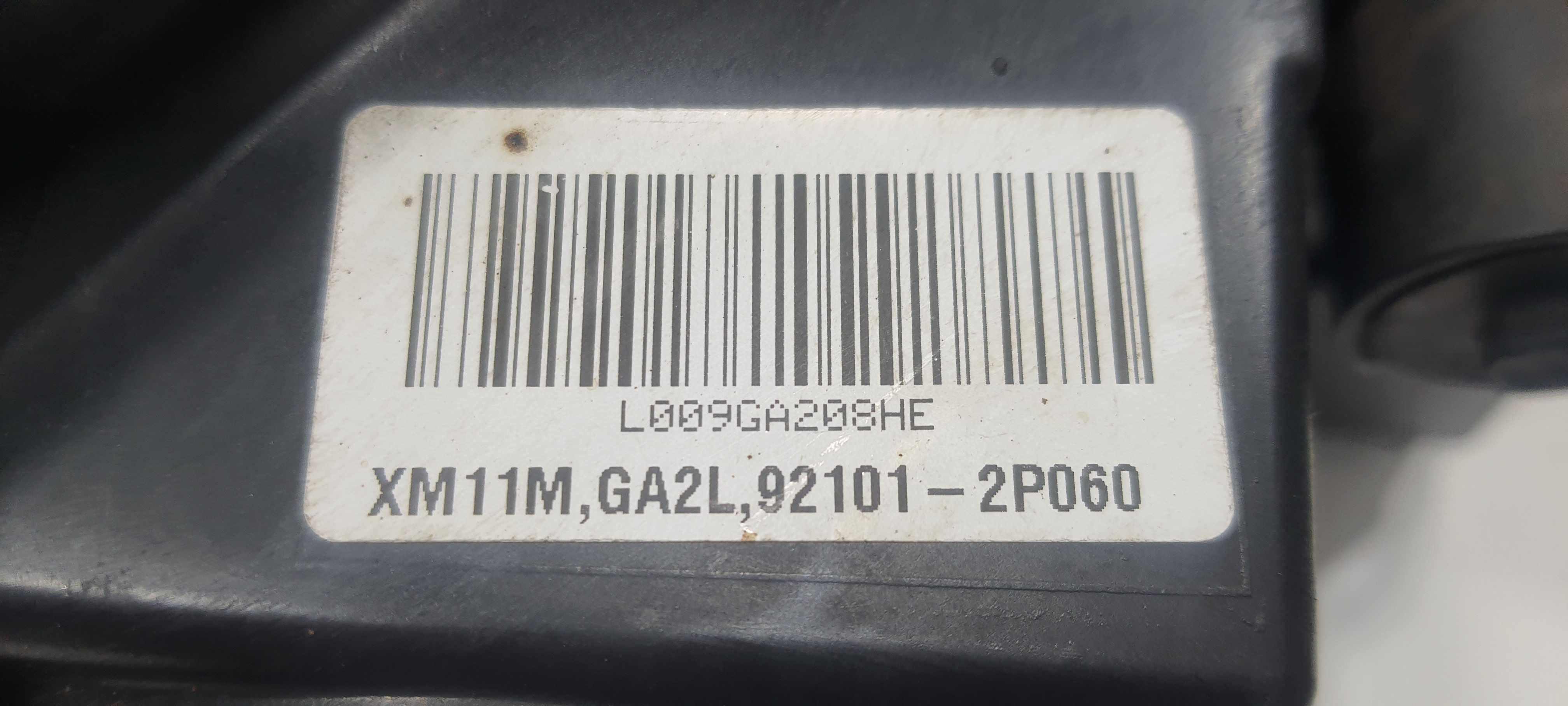 Farol Esquerdo Kia Sorento 2.4 2012 921012p060 Recuperado 7