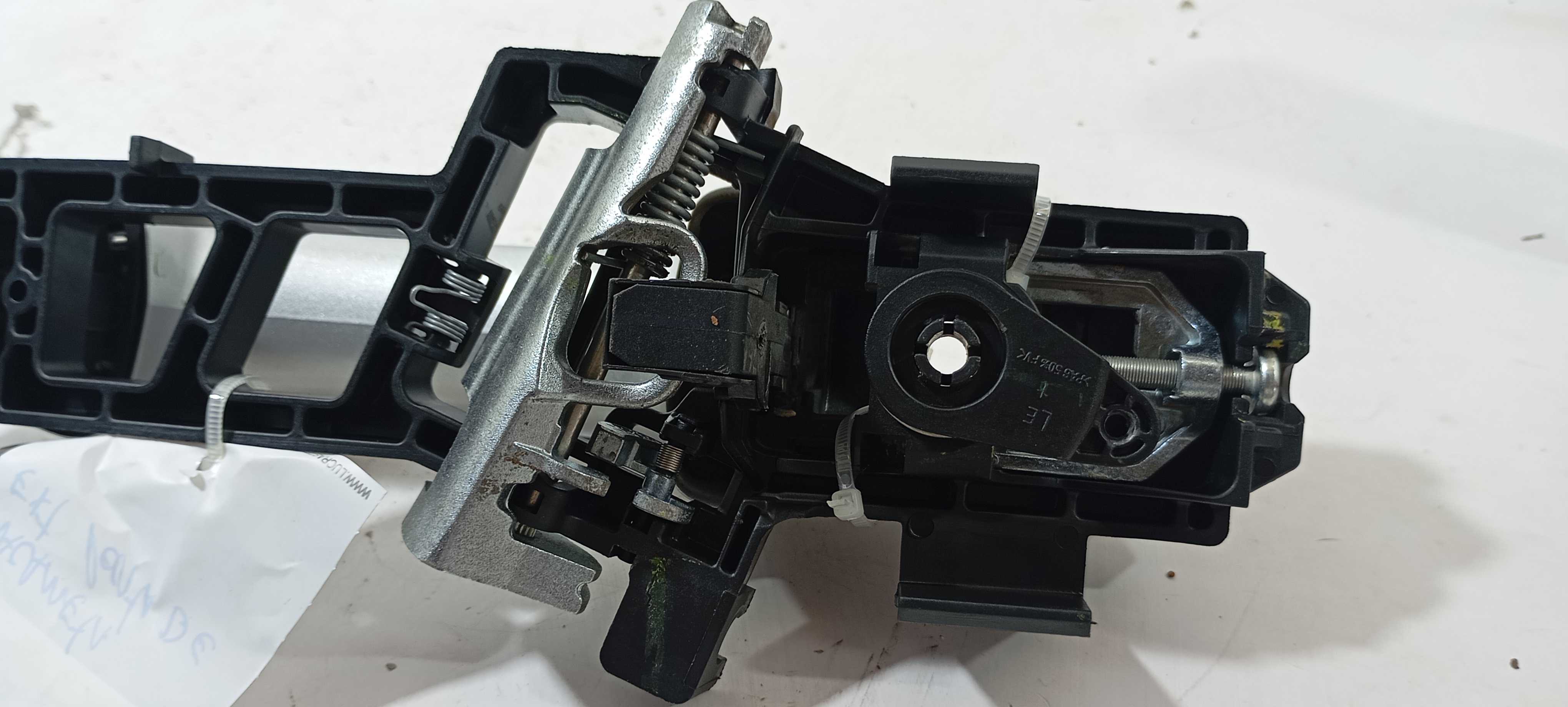 Maçaneta Externa Dianteira Esquerda Ford Ka 2020 Ja6ba224a37 Cinza 5