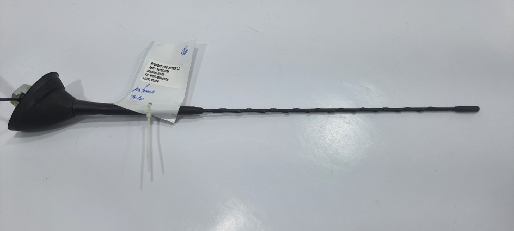 Antena Peugeot 208 1.2 2018 592113000 1