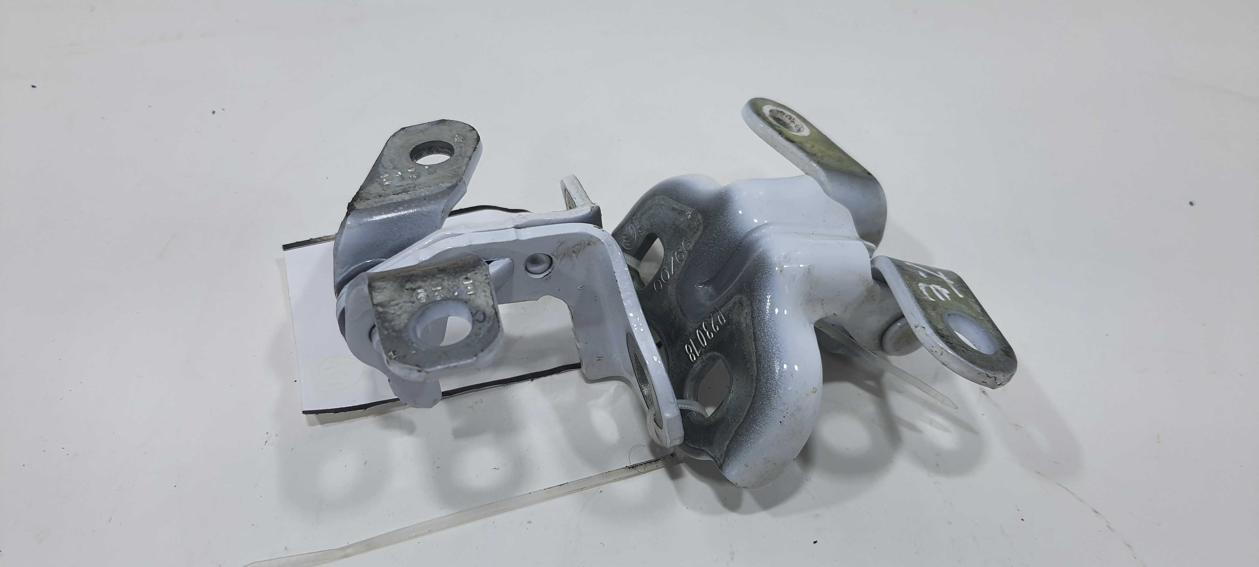 Dobradiça Porte T. Esquerdo Gm Onix Sedan Lt 1.0 2024 V2303 5