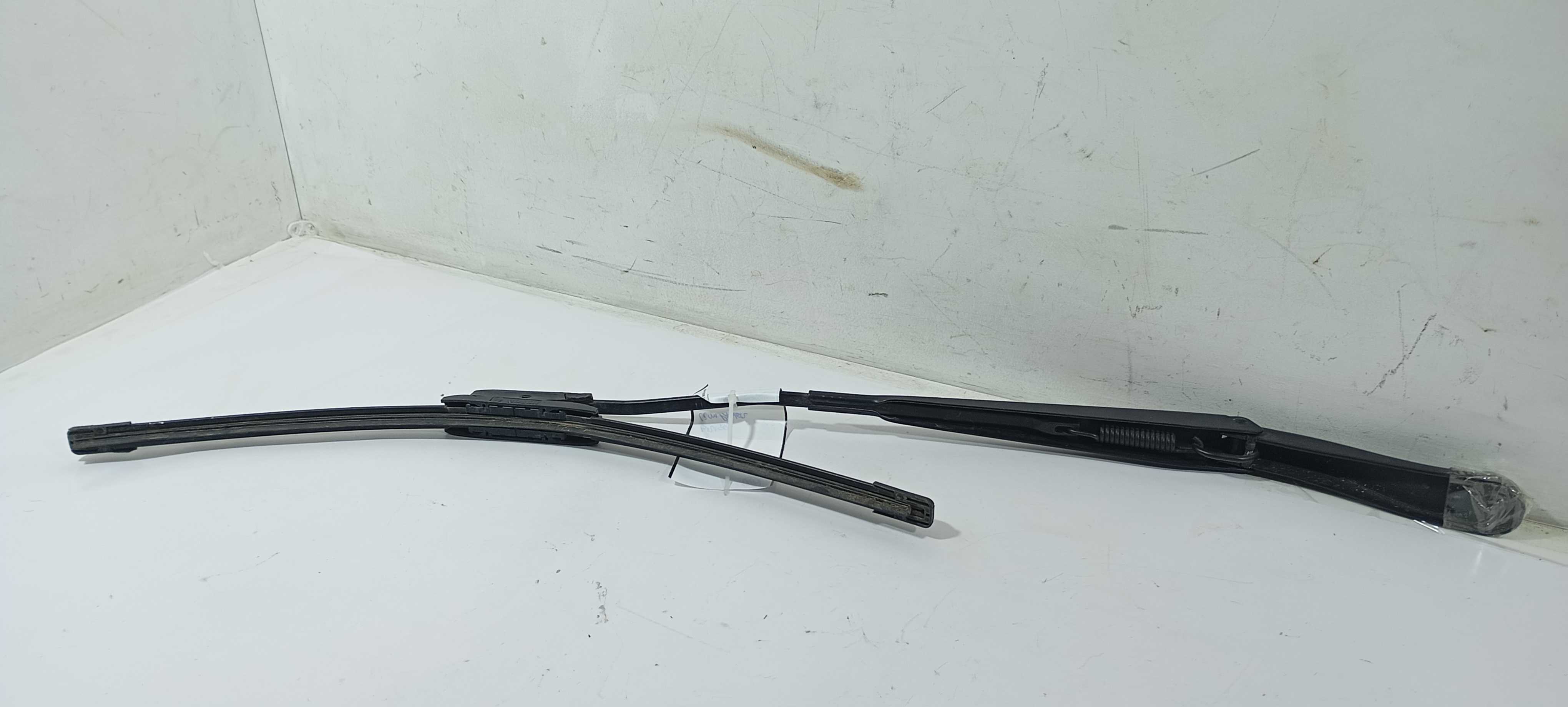 Braço Limpador Direito Renault Sandero 1.0 2020 80020256 Direito 4