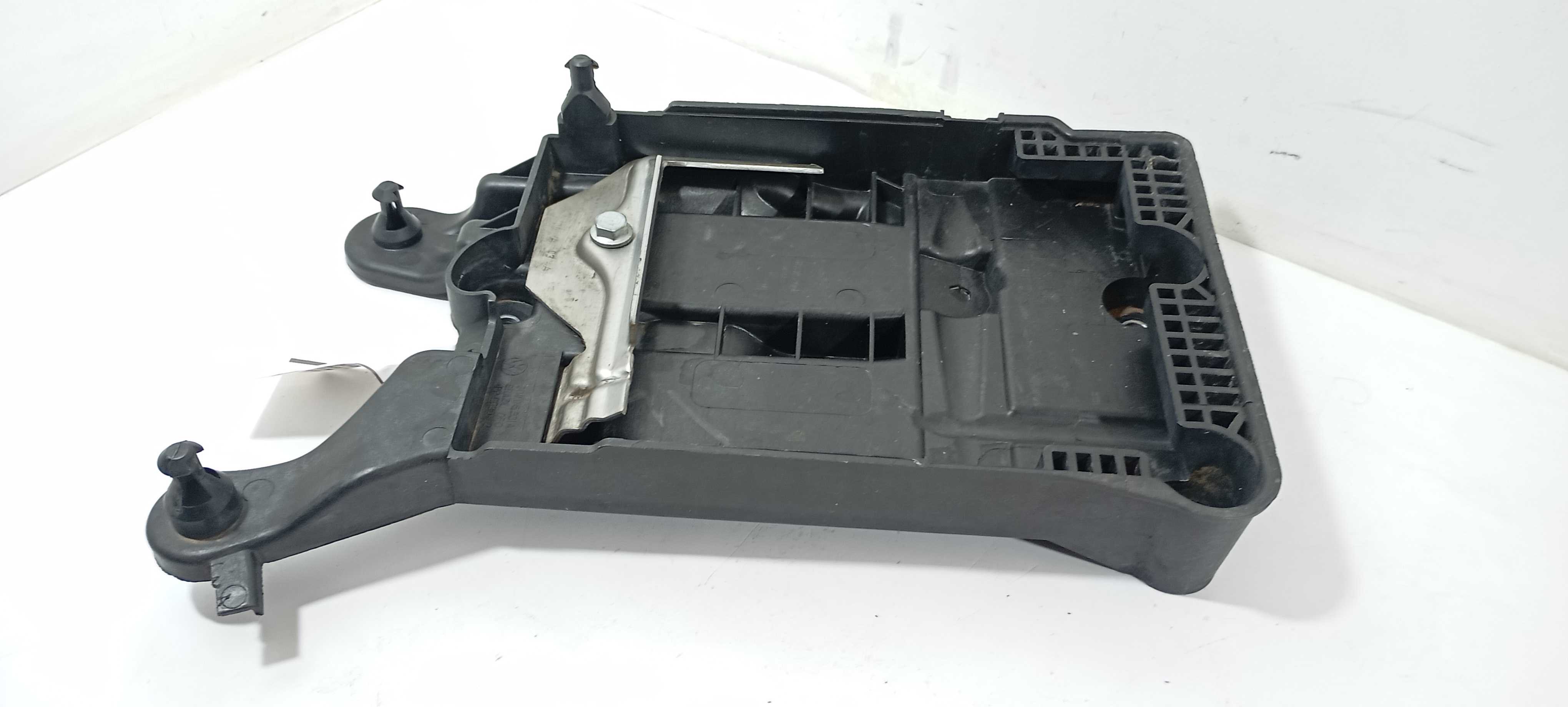 Suporte Bateria Vw Virtus Confort 1.0 2023 2q0915331a 3