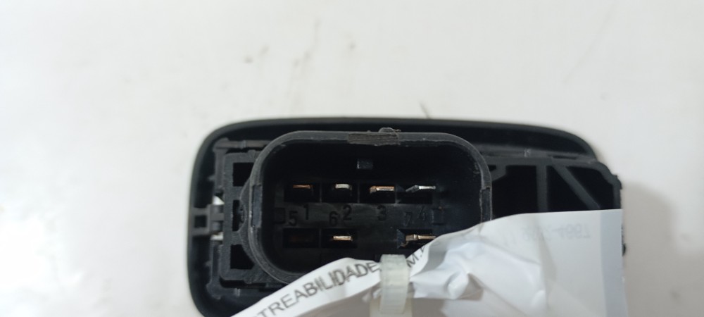 Botão Vidro Traseiro Direito Ford Ka 1.0 2020 Cn1514529ab 4