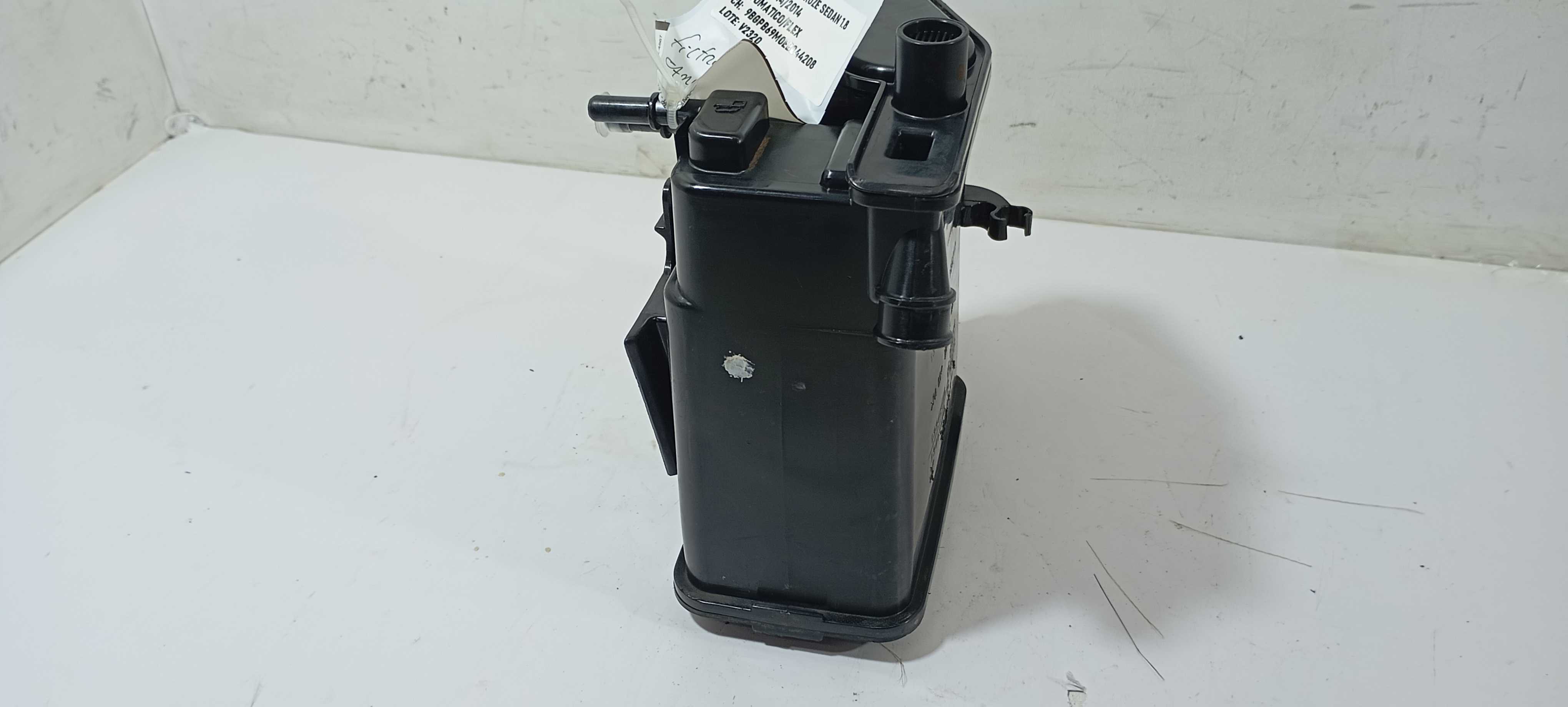 Filtro Canister Chevrolet Cruze Sedan 1.8 2014 13348456 Preto 5