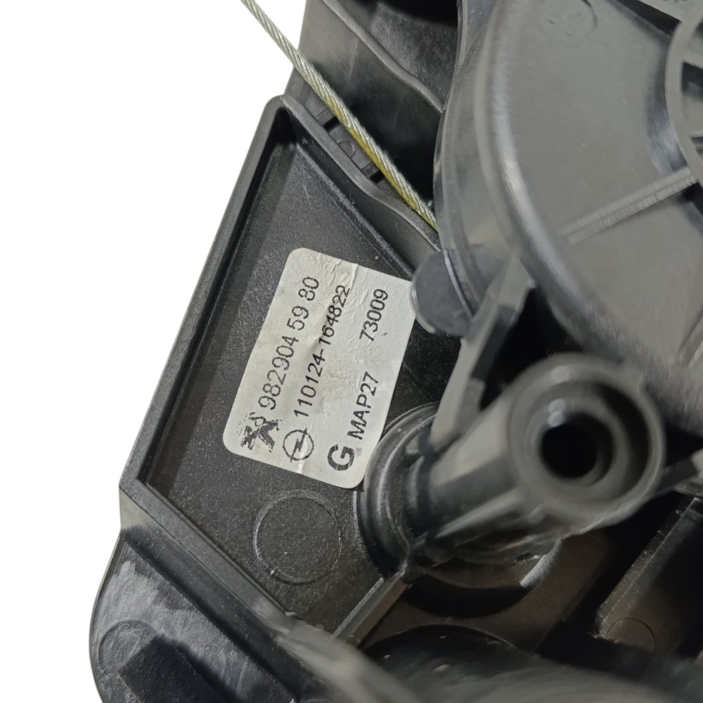 Máquina Vidro Traseira Esquerda Peugeot 208 2024 9829045980 9
