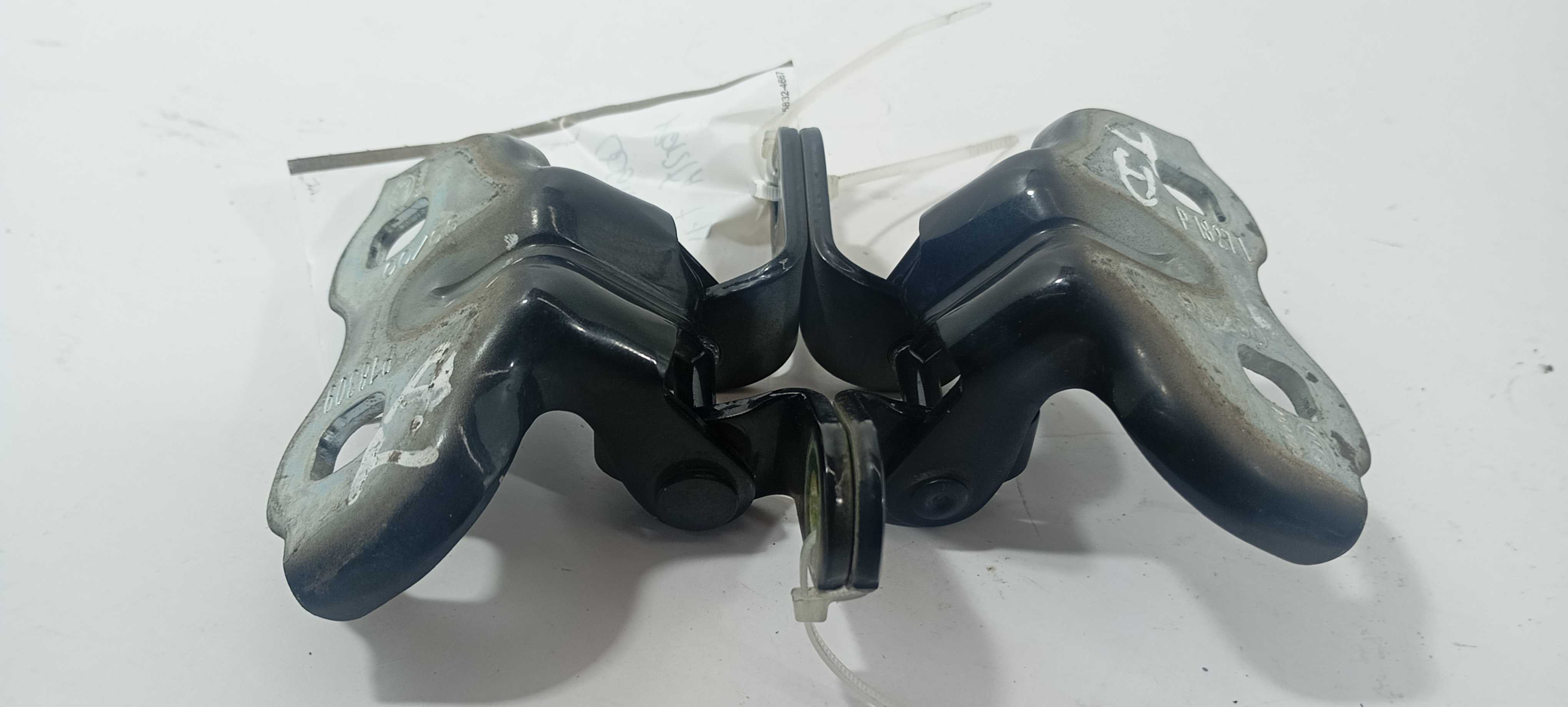 Dobradiça Porta Tras Direita Gm Prisma 1.4 Lt 2019 P18309 2