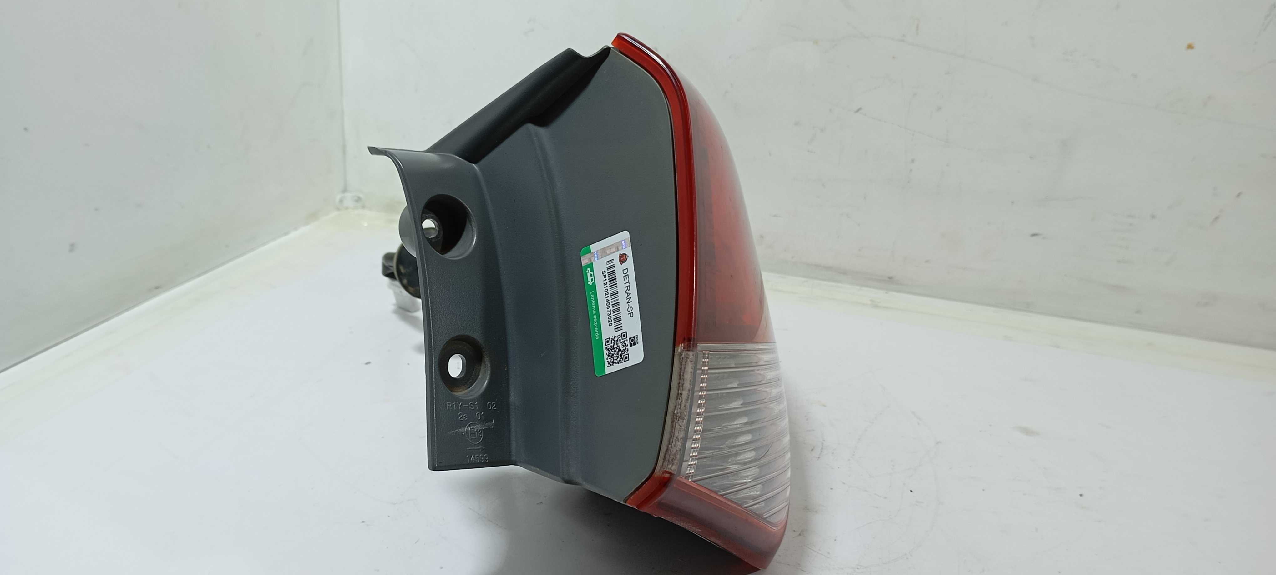 Lanterna Traseiro D.  Hb20x Premium 1.6 2018 924021s 2