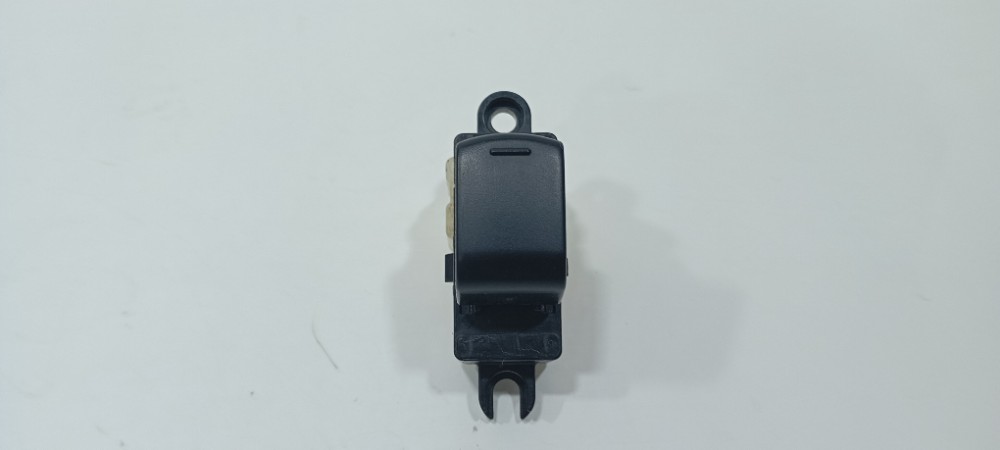 Botão Vidro Tras Direito Nissan March Sv 1.0 2016 Pa6gf30 6