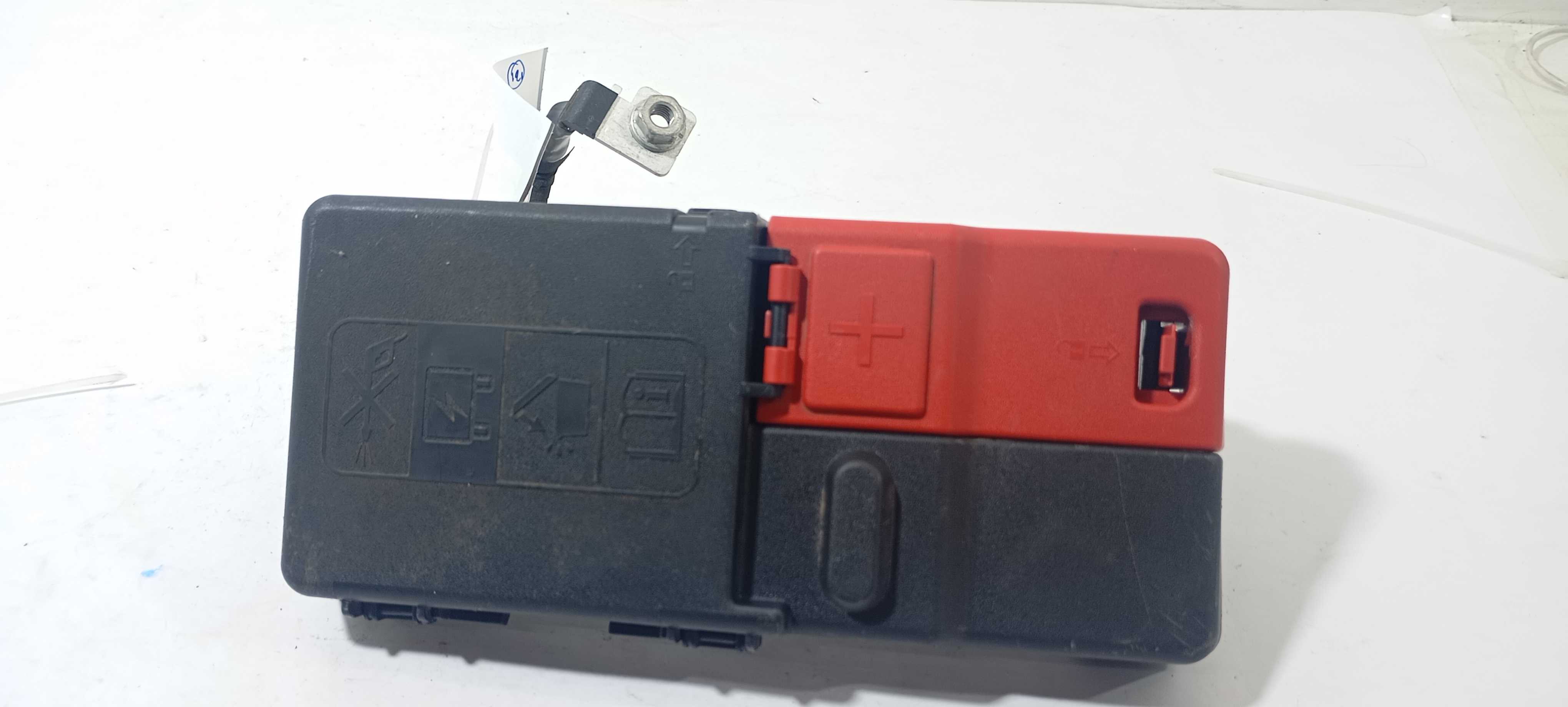Bloco Fusivel Bateria Gm Tracker Lt 2024 26315642 2