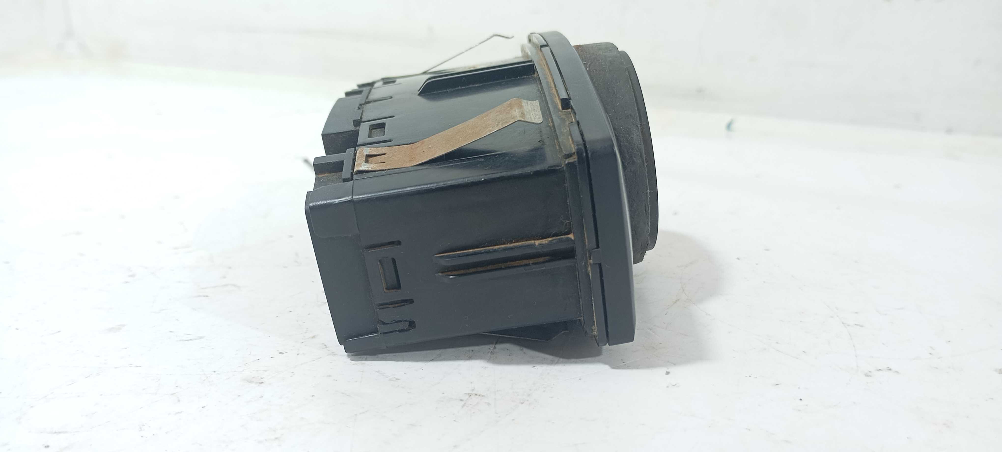 Botão Farol C/ Detalhe Ford Ka Hatch 1.0 2020 E3b513a024bc 2