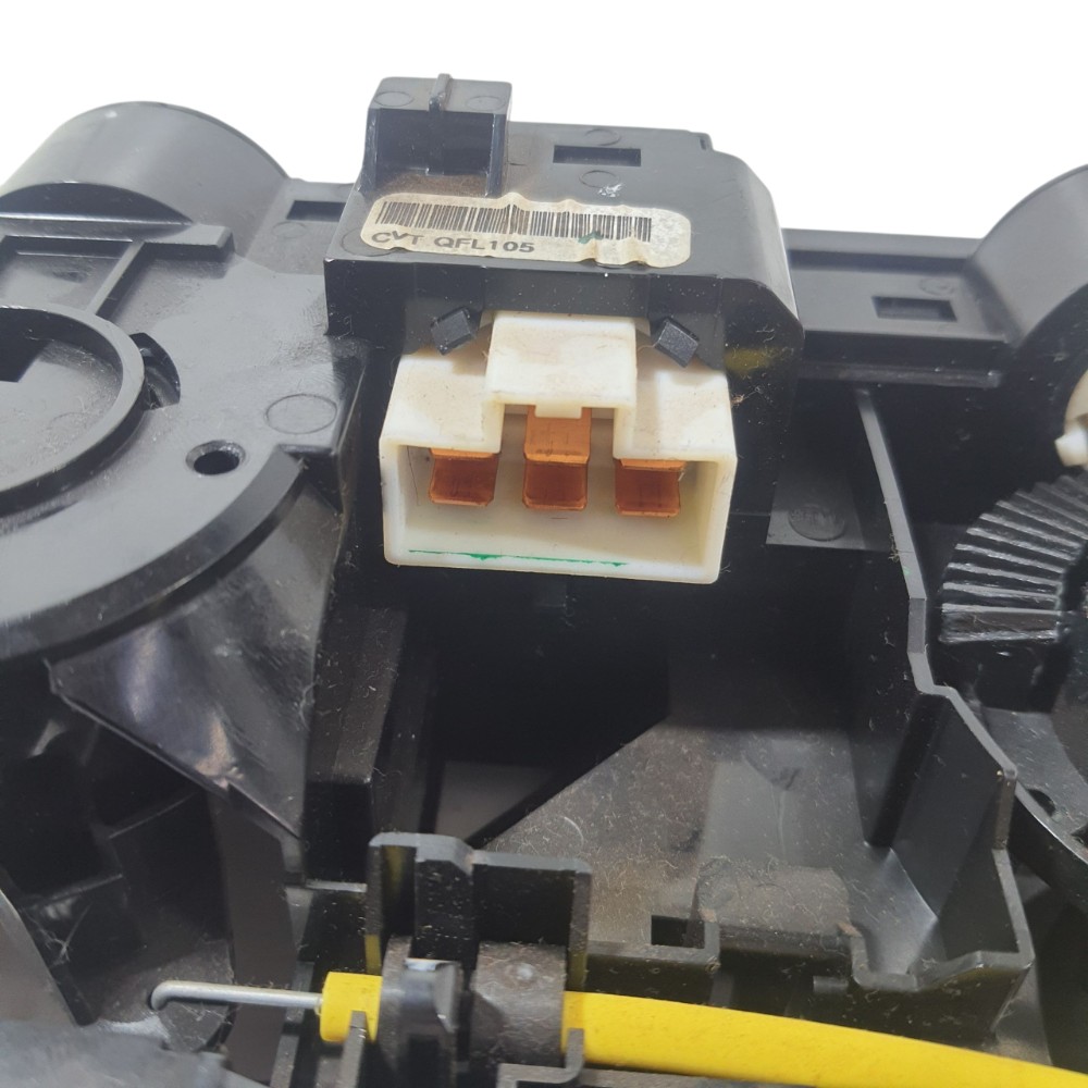Comando De Ar Condicionado Nissan Kicks 2022 T92529a 4