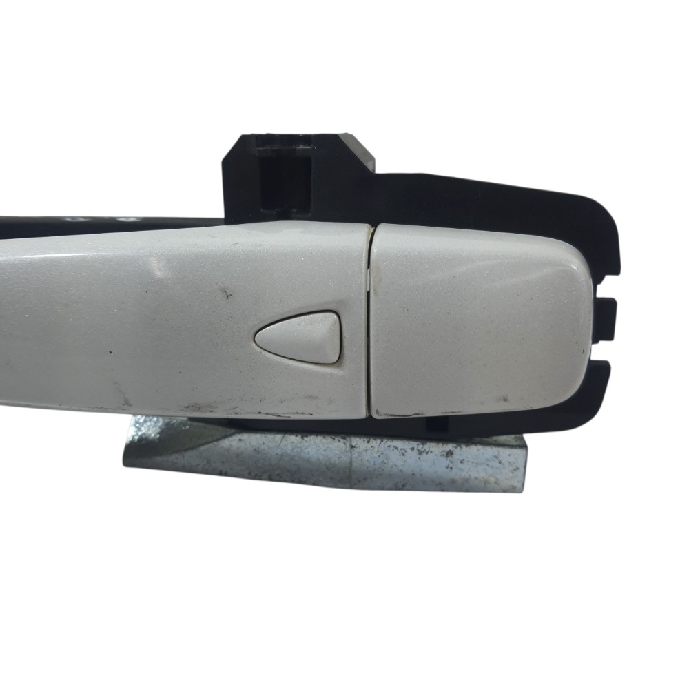 Maçaneta Externa Dianteira Direita Kicks 2022 806405r01a Branco Dianteira 2