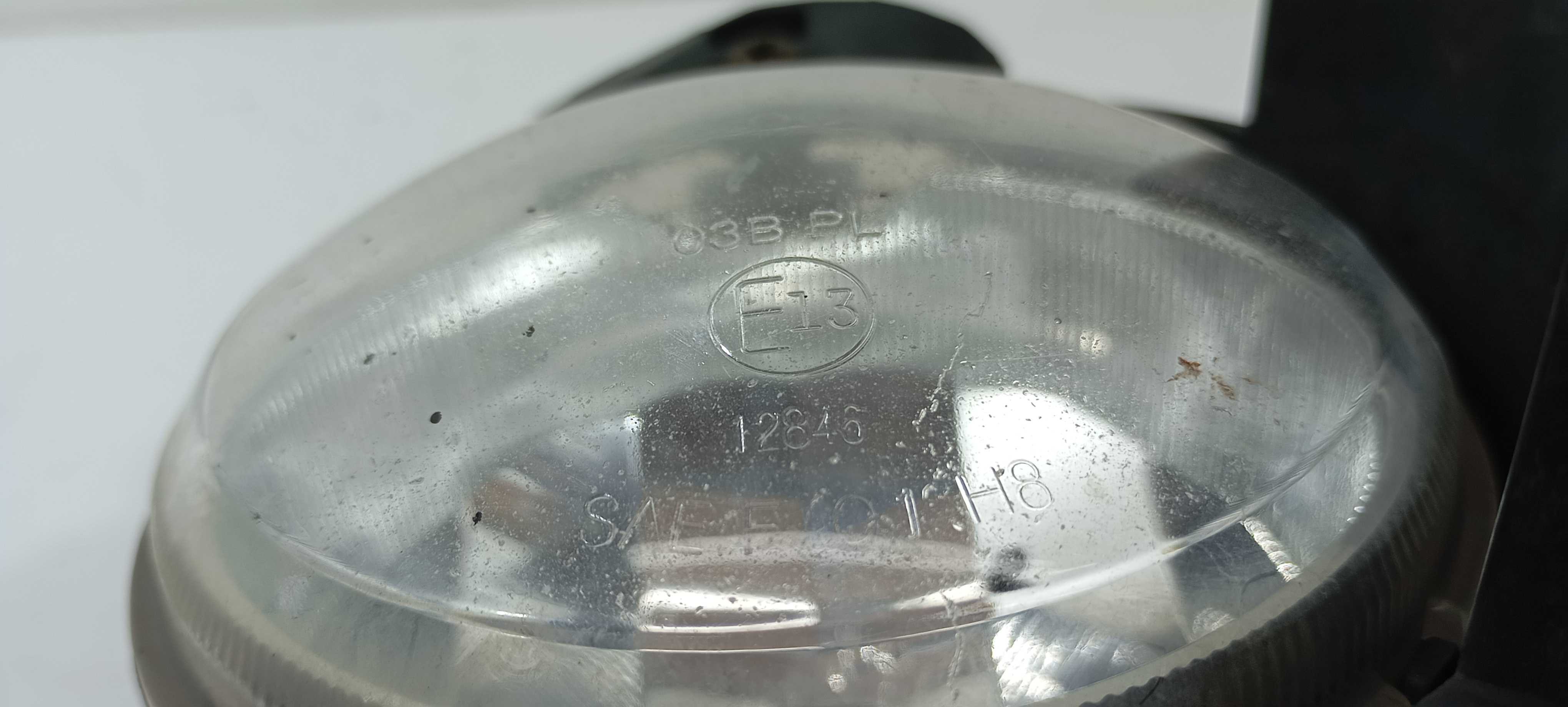 Farol Milha Direito Gm Tracker 1.4 2014 E1312846 Branca 5