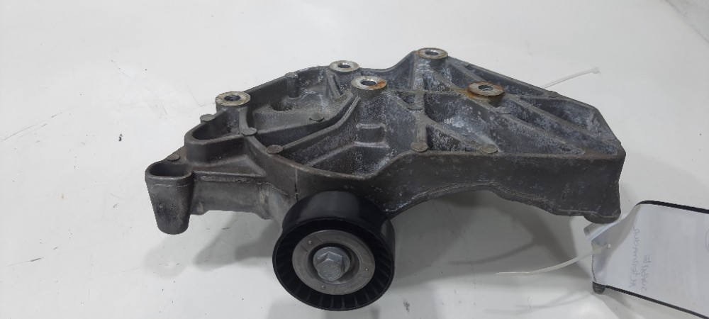 Suporte Alternador Gm Onix Activ 1.4 2018 24582632 2