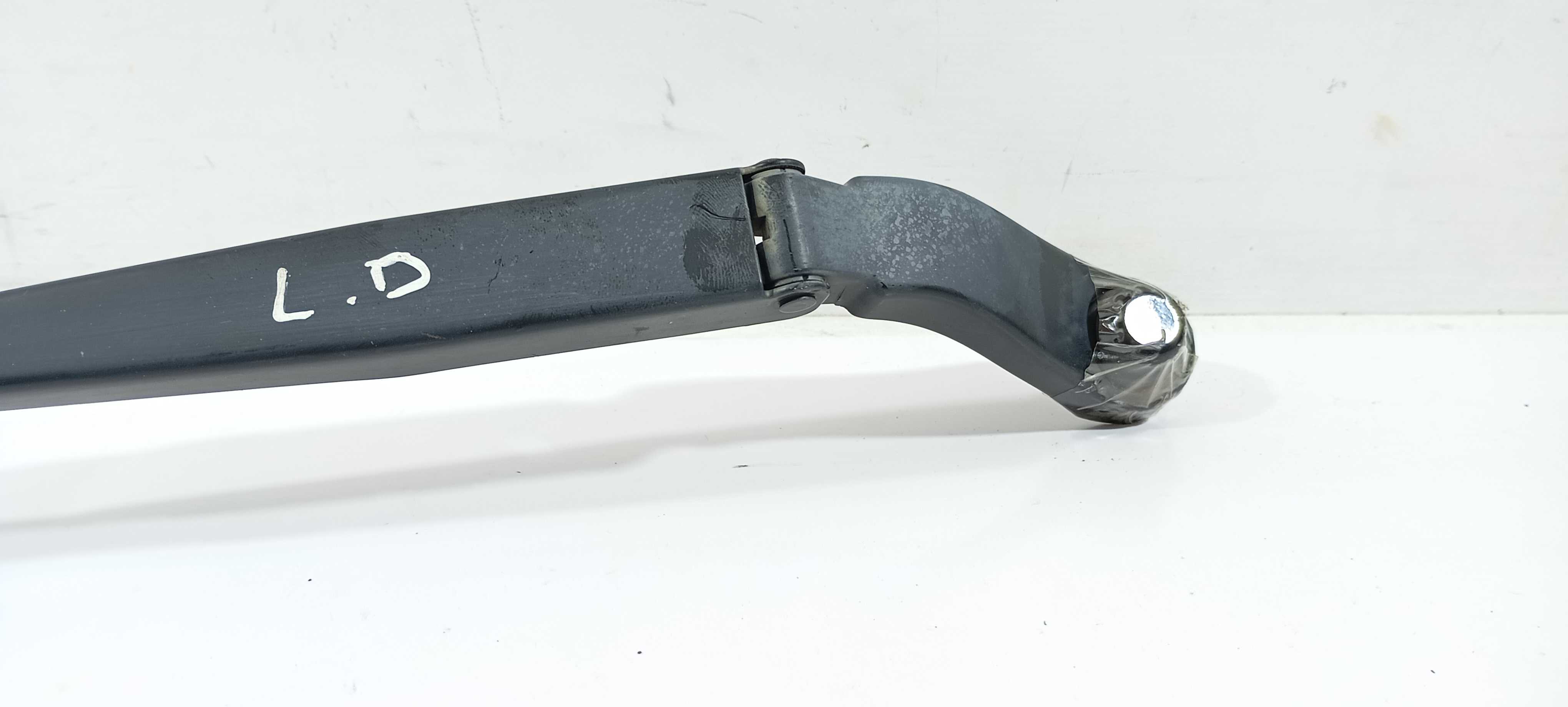 Braço Limpador Dianteiro D. Gm Onix Active 1.4 2018 52059681 Direito 3