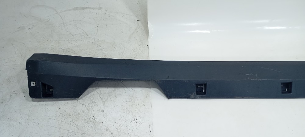 Spoiler Lateral Direito Gm Tracker Lt 2024 26227795 Preto 15