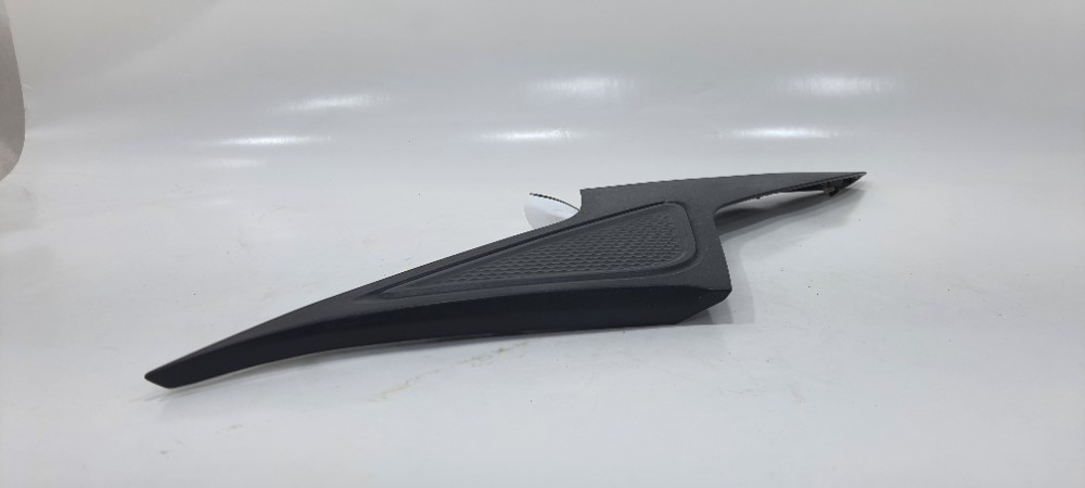 Moldura Coluna Traseira Esquerda Hyundai Hb20 2021 87830r150 Preto