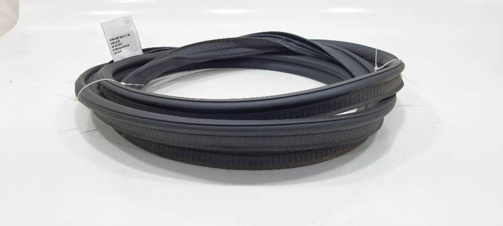 Borracha Porta Malas Hyundai Hb20 1.0 Ano 2021 5