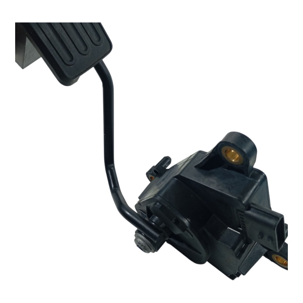 Pedal acelerador nissan sentra 2013 2